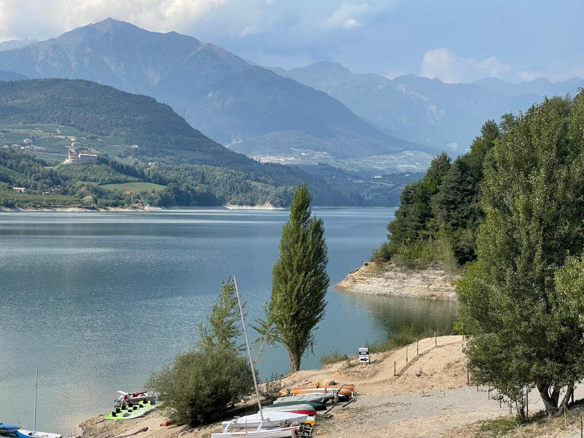 Appartamento Da Romina Con Parcheggio Gratuito Sanzeno Exteriör bild