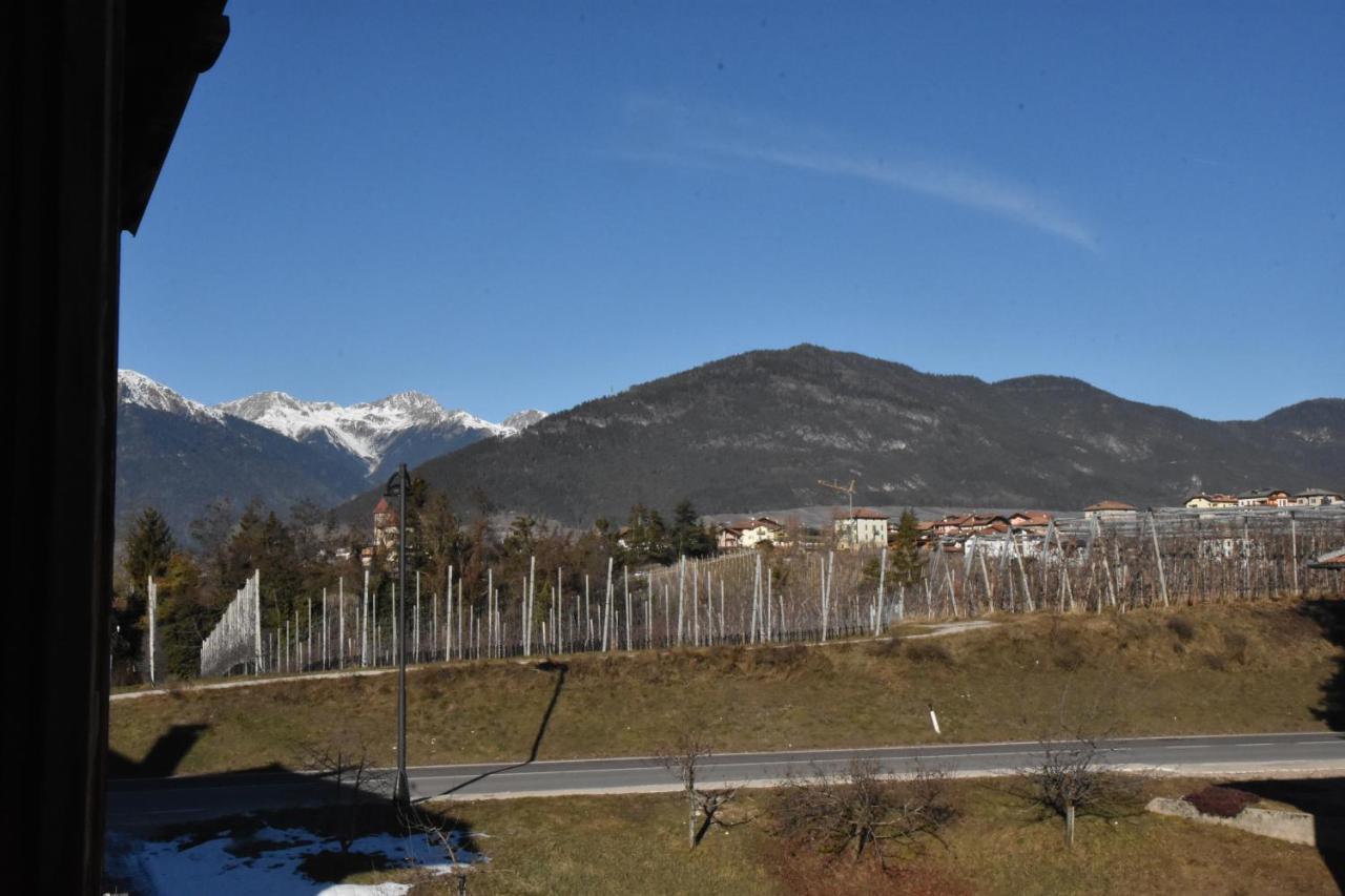 Appartamento Da Romina Con Parcheggio Gratuito Sanzeno Exteriör bild