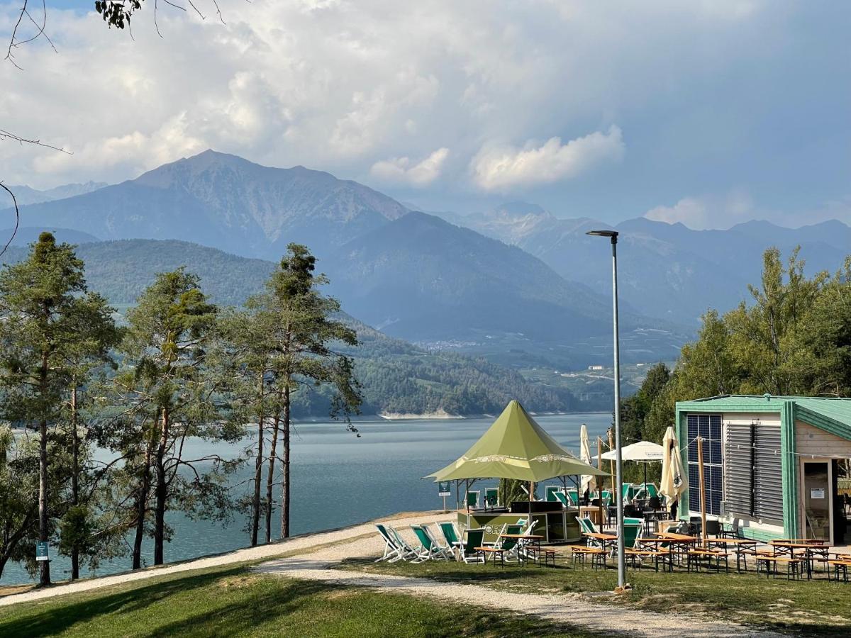 Appartamento Da Romina Con Parcheggio Gratuito Sanzeno Exteriör bild