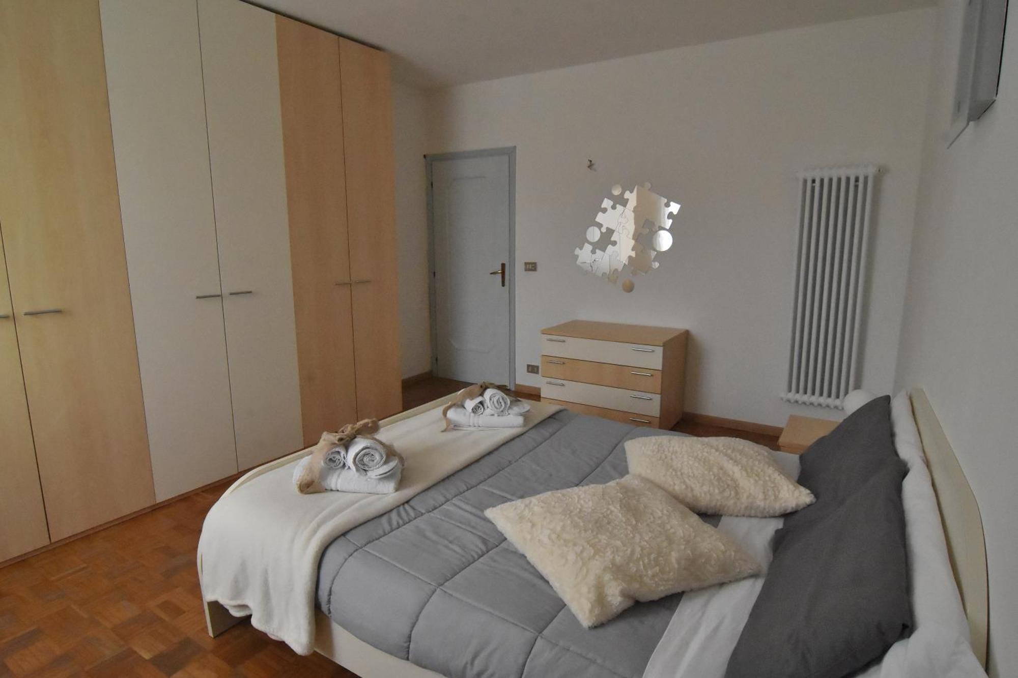 Appartamento Da Romina Con Parcheggio Gratuito Sanzeno Exteriör bild