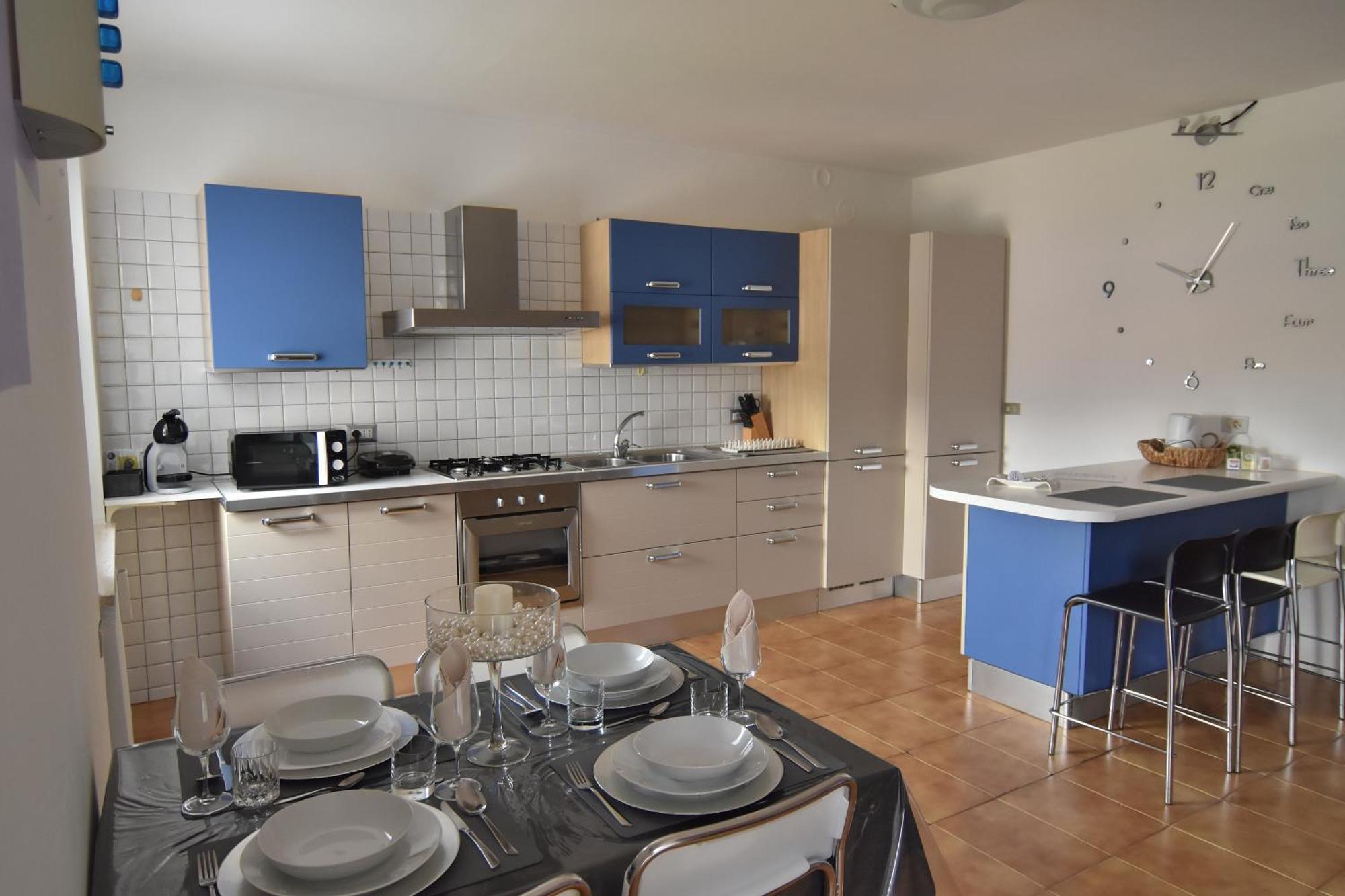Appartamento Da Romina Con Parcheggio Gratuito Sanzeno Exteriör bild