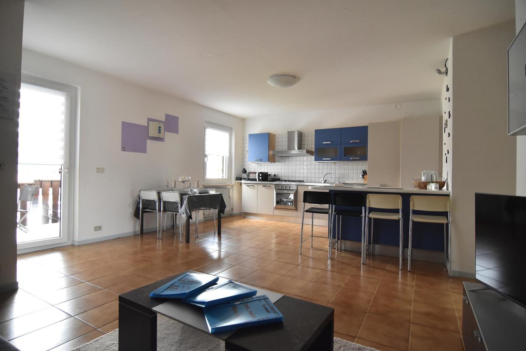 Appartamento Da Romina Con Parcheggio Gratuito Sanzeno Exteriör bild